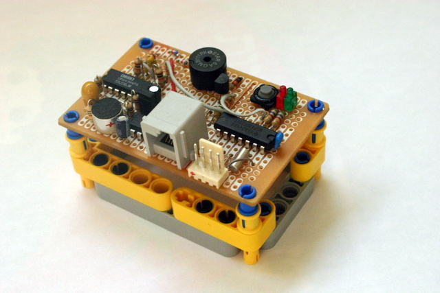 The perfect-pitch sensor/sounder with Technic mounting