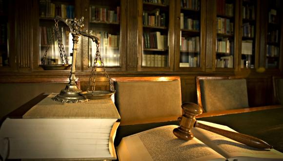 משפט מבוים: "באים לפרקליטים" – תיק ההשעיה הזמנית של עו"ד ברק כהן