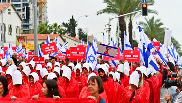 המהפכה המשפטית יוצרת אצל מתנגדיה תחושה של לחץ אקוטי המאפיין אנשים שעברו טראומה