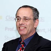 פרופ' פנחס אלפרט הוא החוקר הישראלי הראשון שזכה במדליית בירקינס היוקרתית