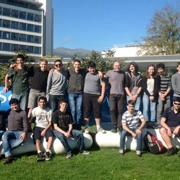 משלחת תלמידים בתכנית לטיפוח מדעני וממציאי העתיד שבה מביקור במאיץ החלקיקים CERN שבשוויץ