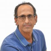 פרופ' דינו לוי