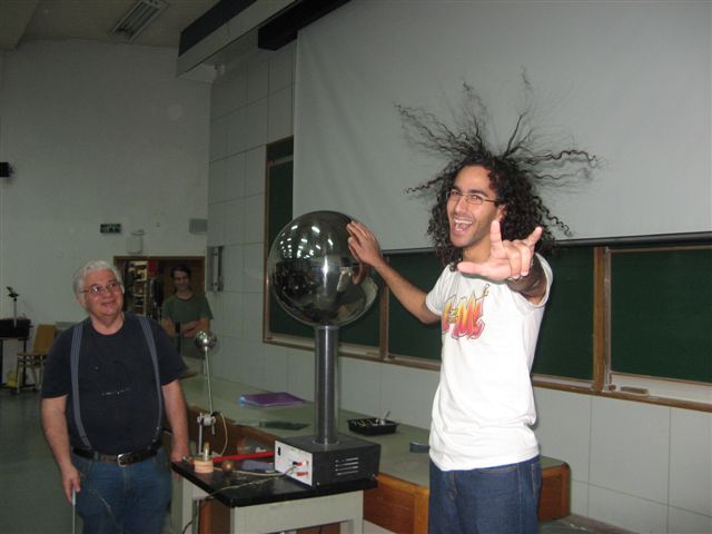 28.11.2010     2  -    
