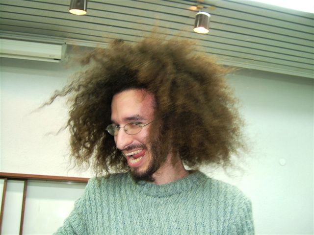 גדי בקורס להנדסה של יעקב קנטור