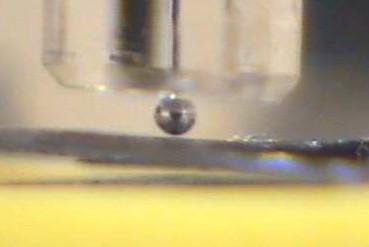 Mercury drop before the contact