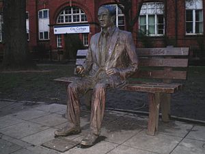 Memorial to Alan Turing
